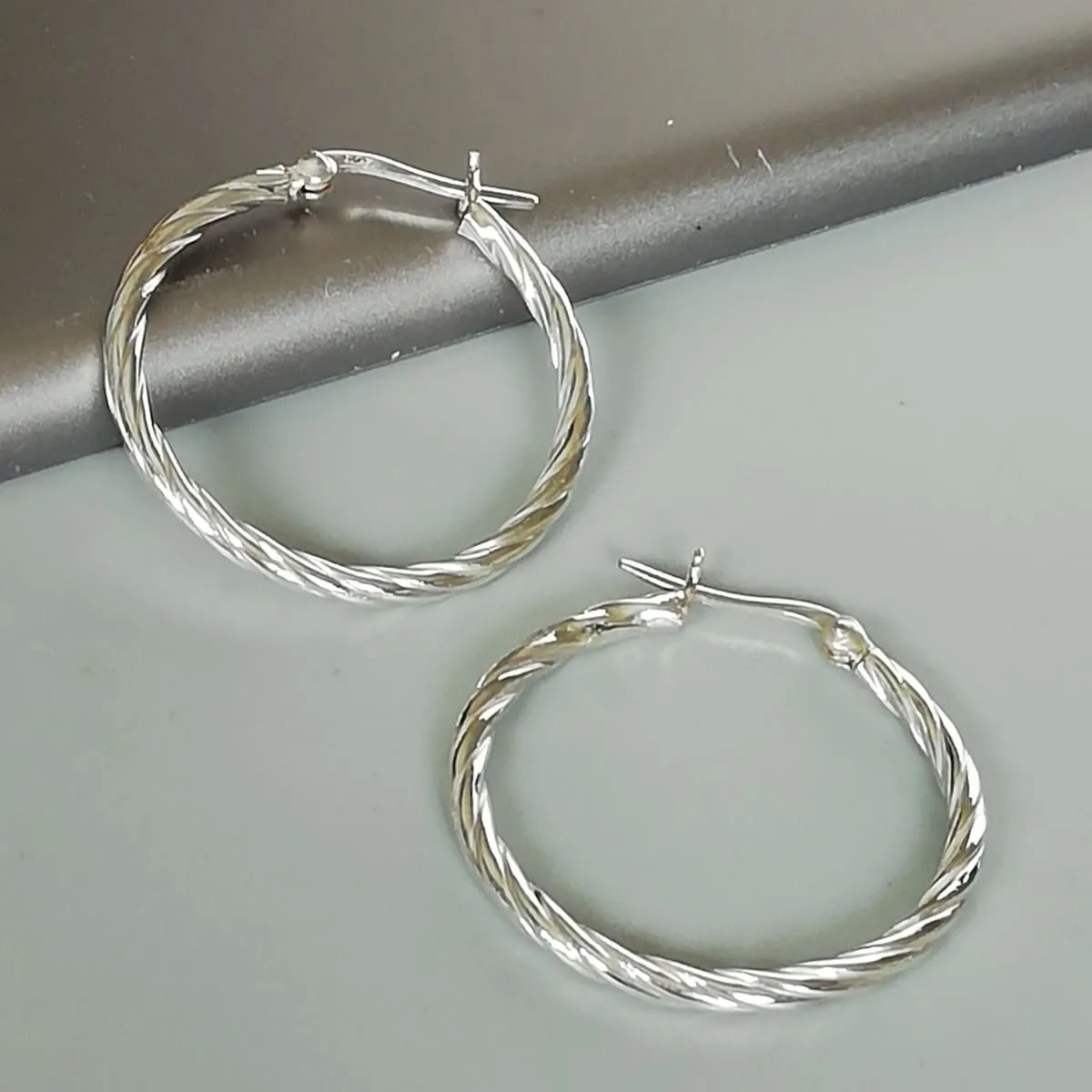 30mm sterling silver hoop earrings | Twisted rope hoops | Silver jewelry | Minimalist hoops | E964