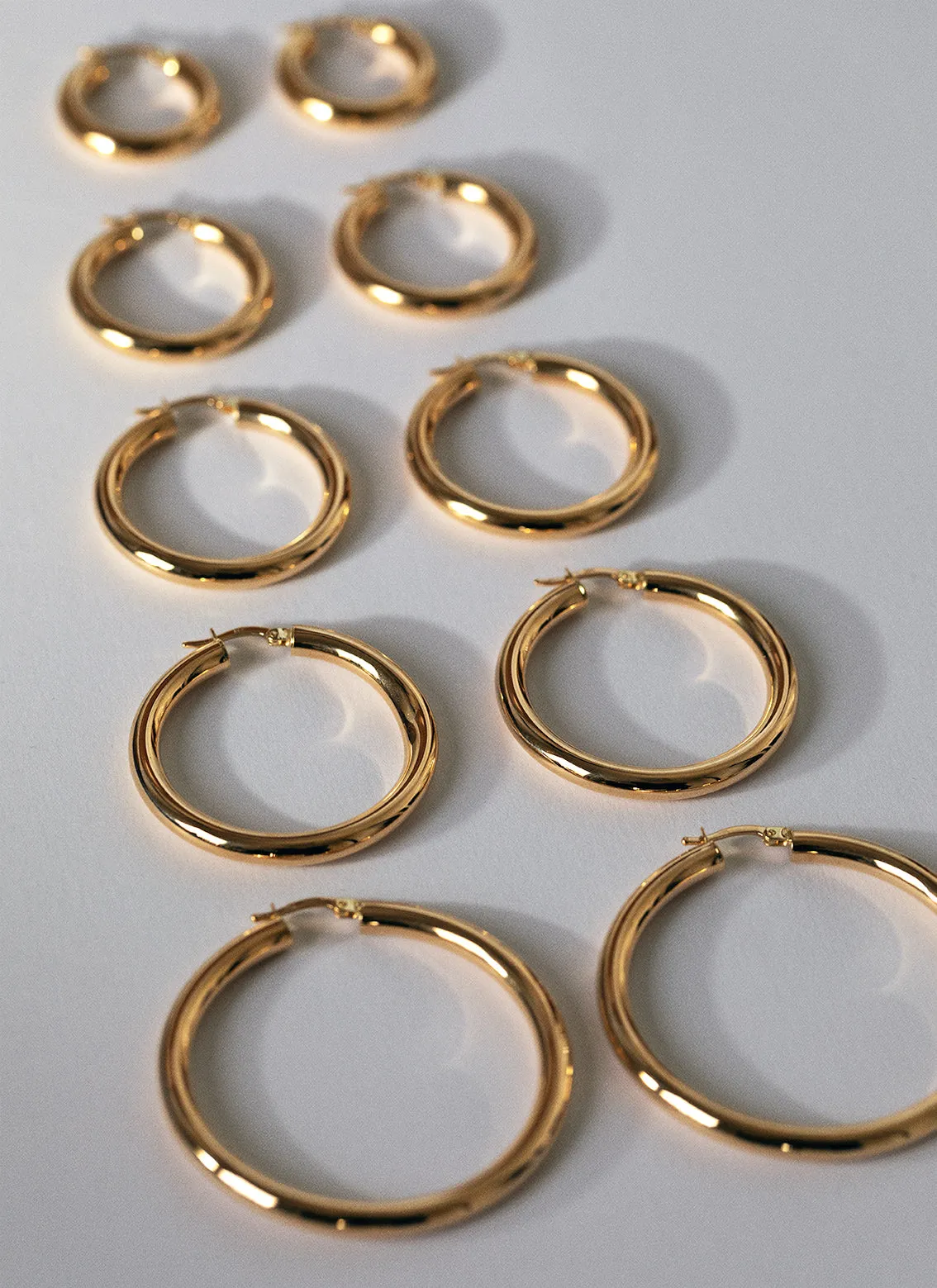 Austen hoop earrings 14k gold