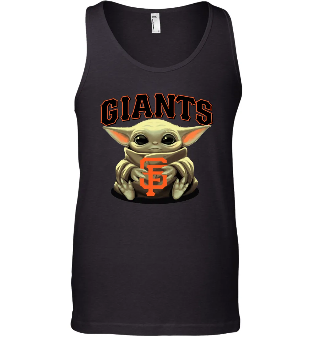 Baby Yoda Hugs Loves The San Francisco GiantsBaseball Mens Tank Top