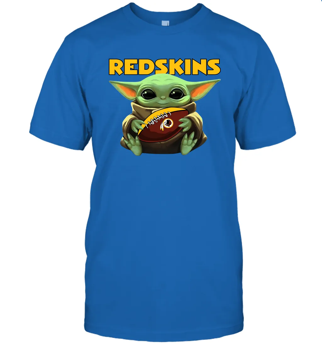 Baby Yoda Loves The Washington Redskins Star Wars Baby Yoda Hugs Redskins NFL Mens T-Shirt