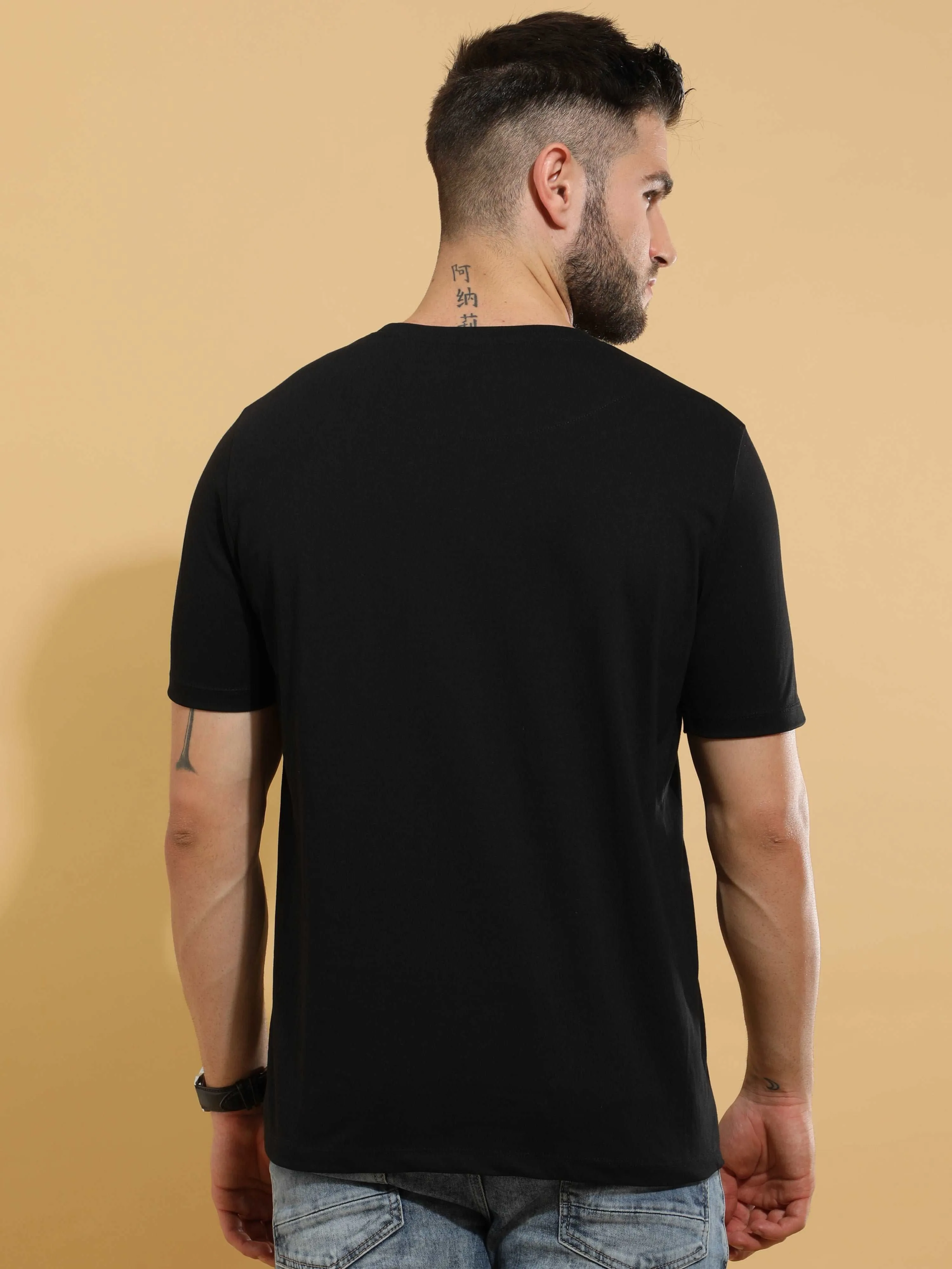 Black Authetic Crewneck T-Shirt