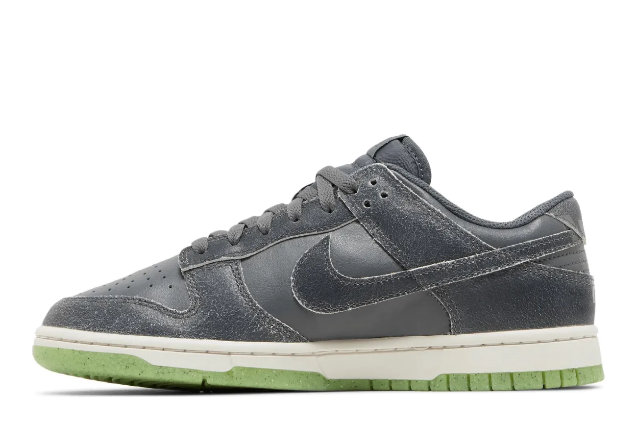 Dunk Low 'Iron Grey Scream Green'