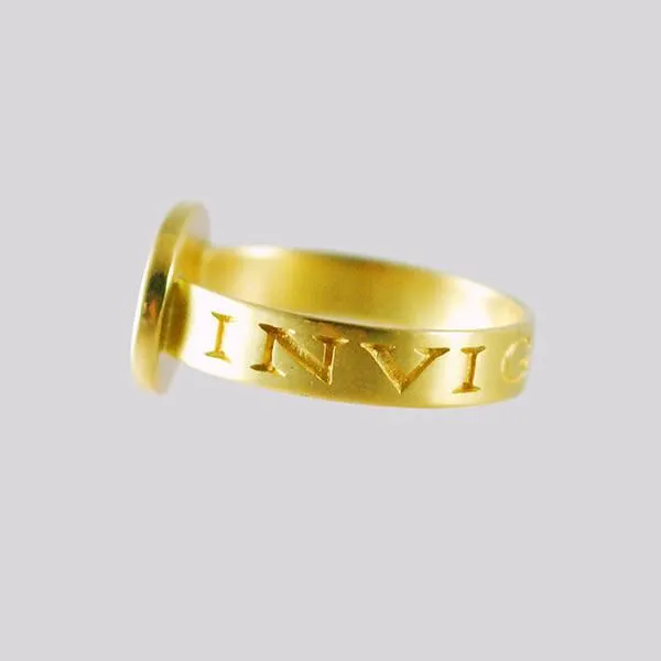 Gabriella Kiss 18k Small Eye Love Token Ring Inscribed with Invigilare