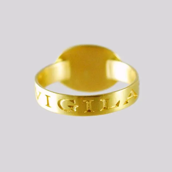 Gabriella Kiss 18k Small Eye Love Token Ring Inscribed with Invigilare