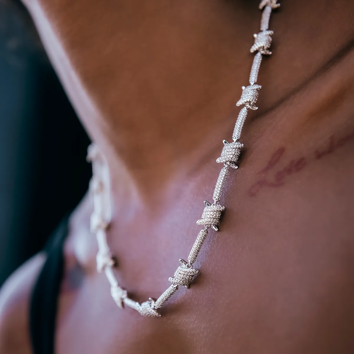 Iced Barbed Wire Necklace in White Gold