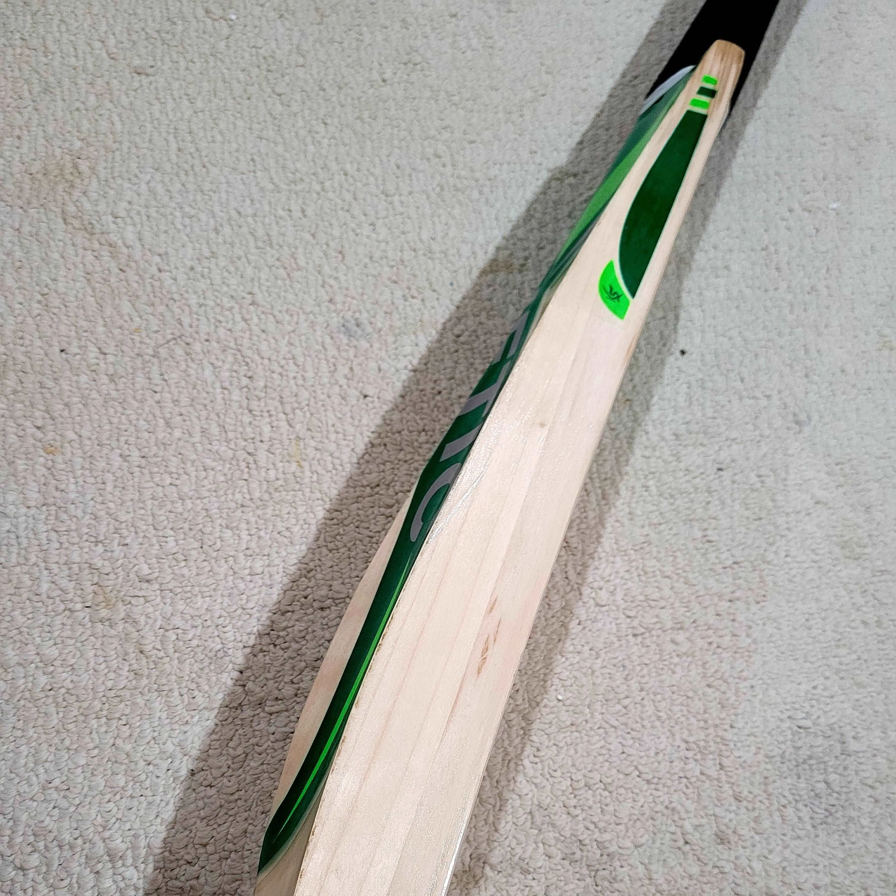 KS Gladiator - Cricket Bat