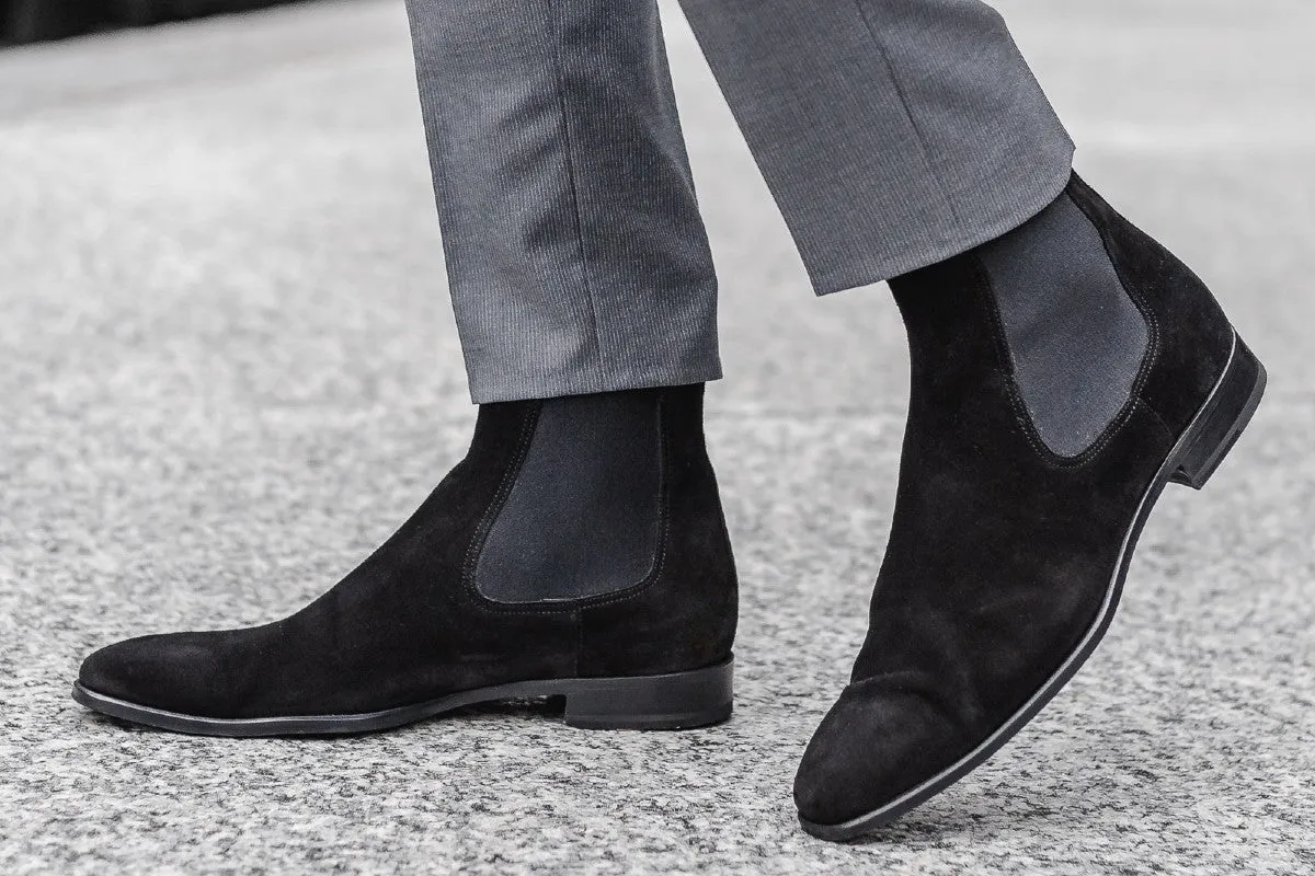 The Dean Chelsea Boot - Nero Suede