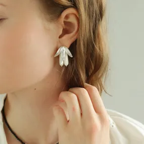 White Shell Magnolia Ear Studs Earring